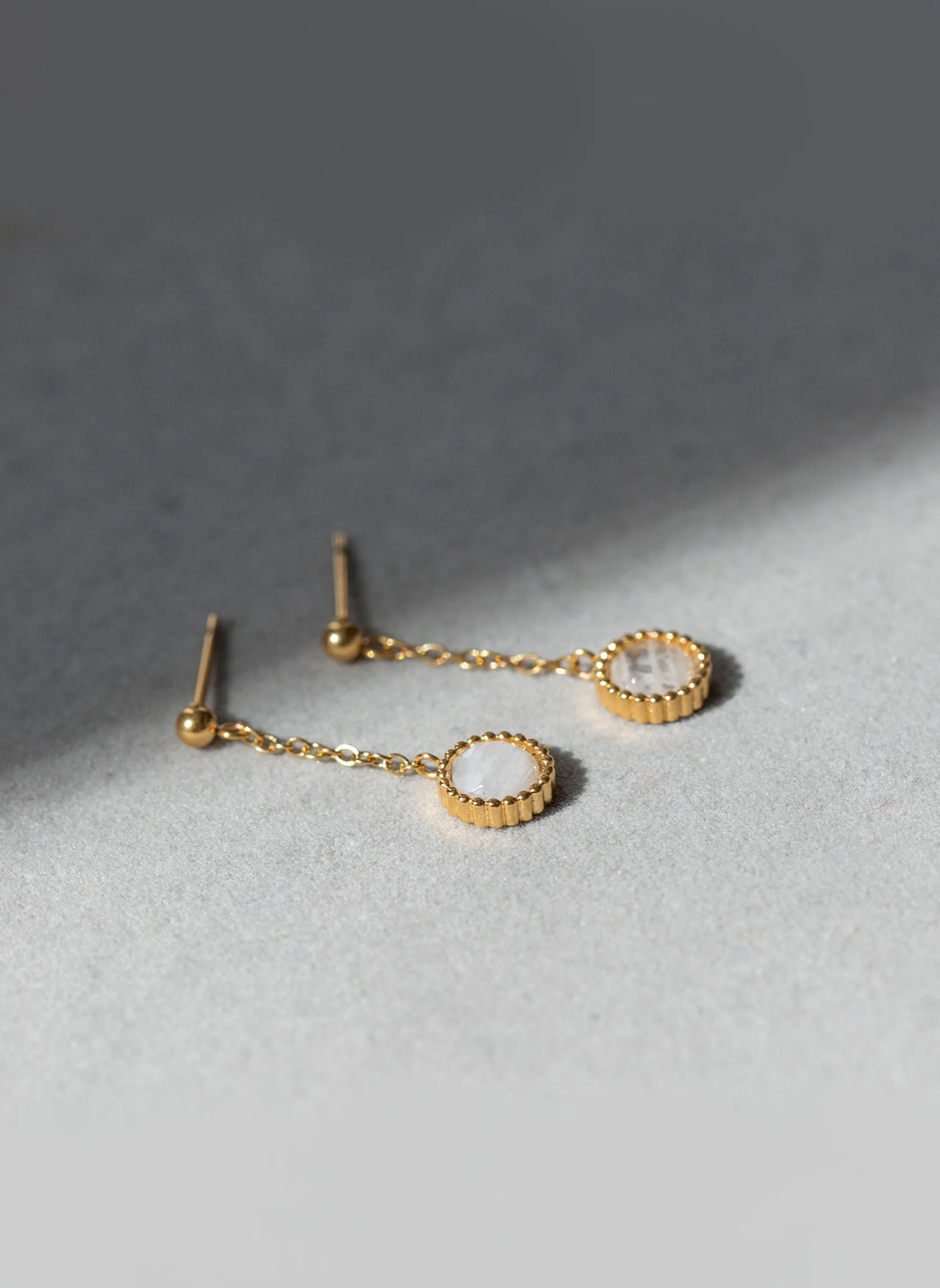 Boucles d'oreilles pendantes Hora - Image 3
