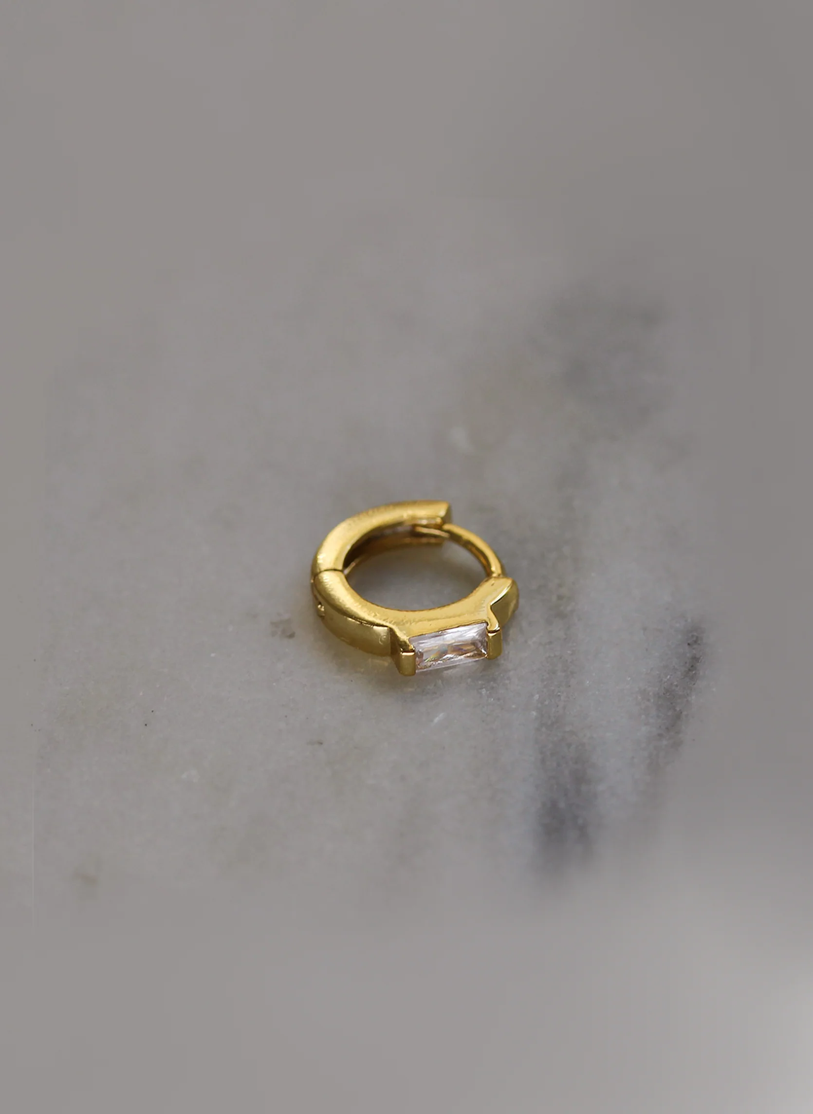 Piercing Ila Bar - Image 3