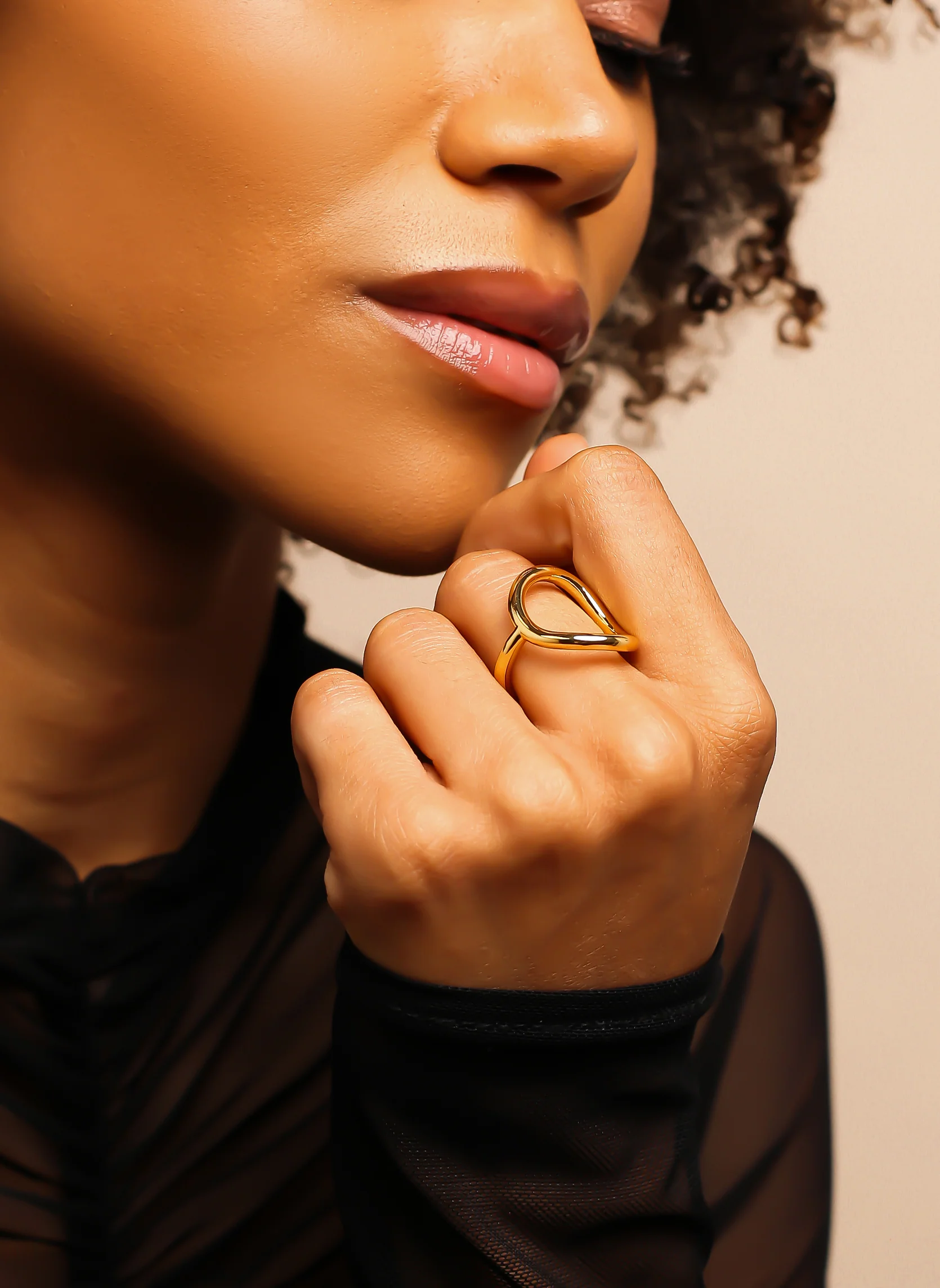 Bague fine Victoria - Image 4